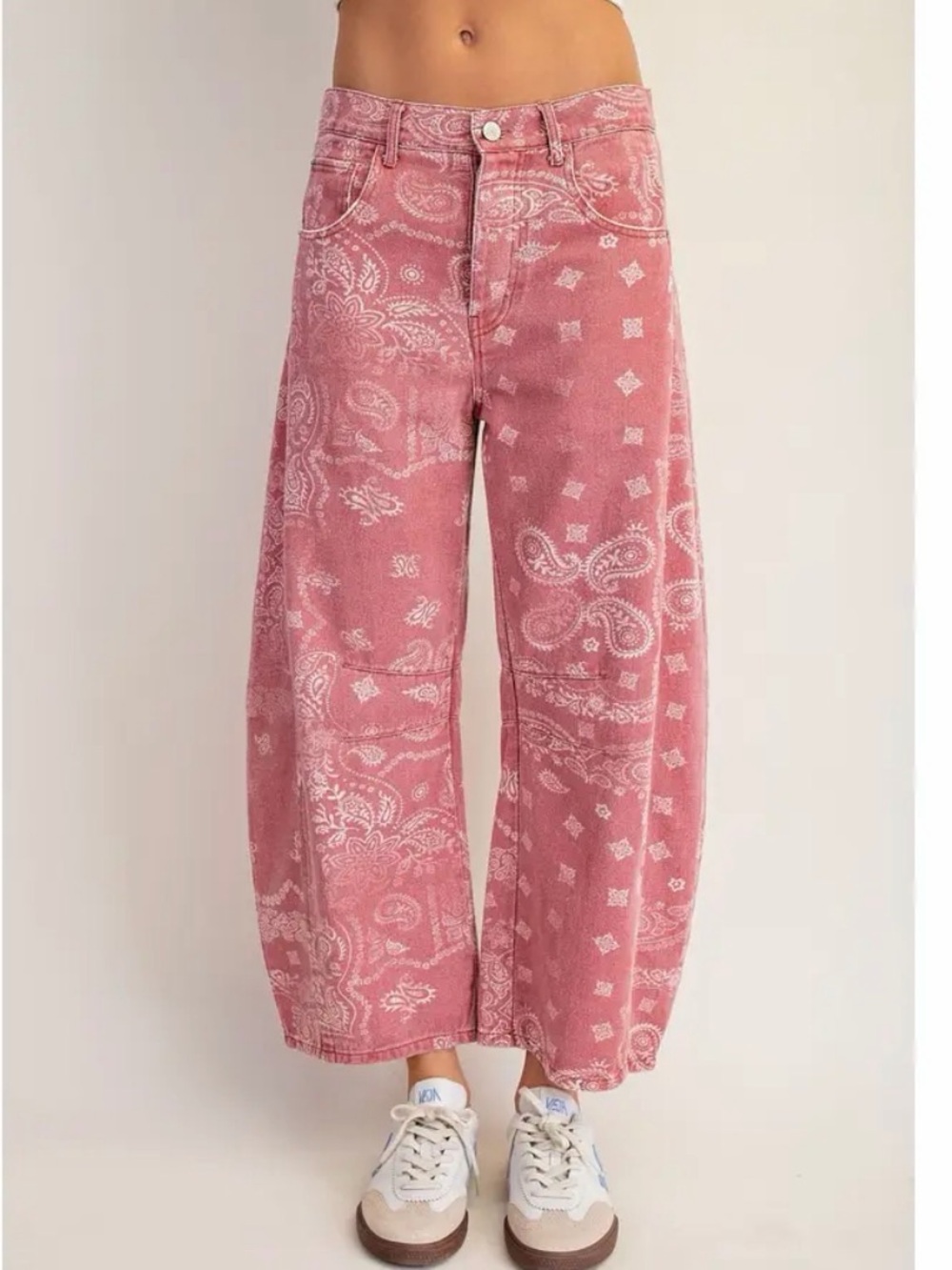 ee:some Mineral Washed Paisley Printed Barrel jeans size medium NWT - Picture 2 of 8